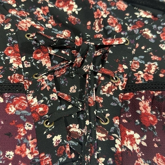 Knox Rose Floral Bohemian Romantic Peasant Top Sz M - Picture 6 of 6